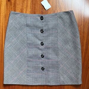 Oliviaceous Plaid Button-Front Skirt NWT